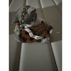 Calico Kittens Enesco Cat Figurine " The First Noel "